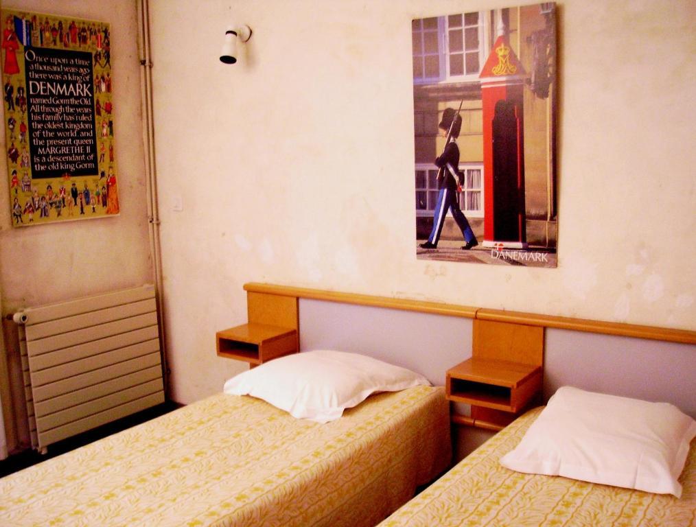 Abbaye Royale Hotel Saint-Jean-d'Angely Bilik gambar