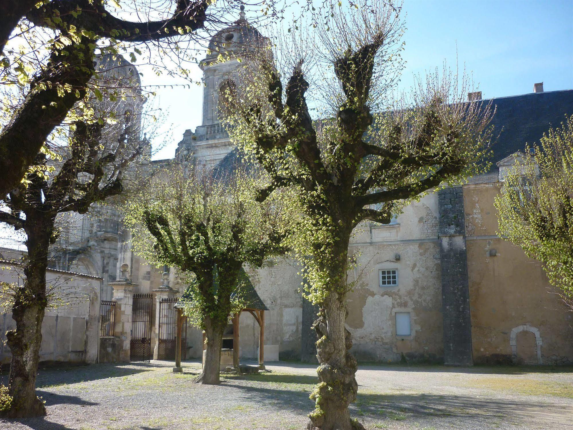 Abbaye Royale Hotel Saint-Jean-d'Angely Luaran gambar