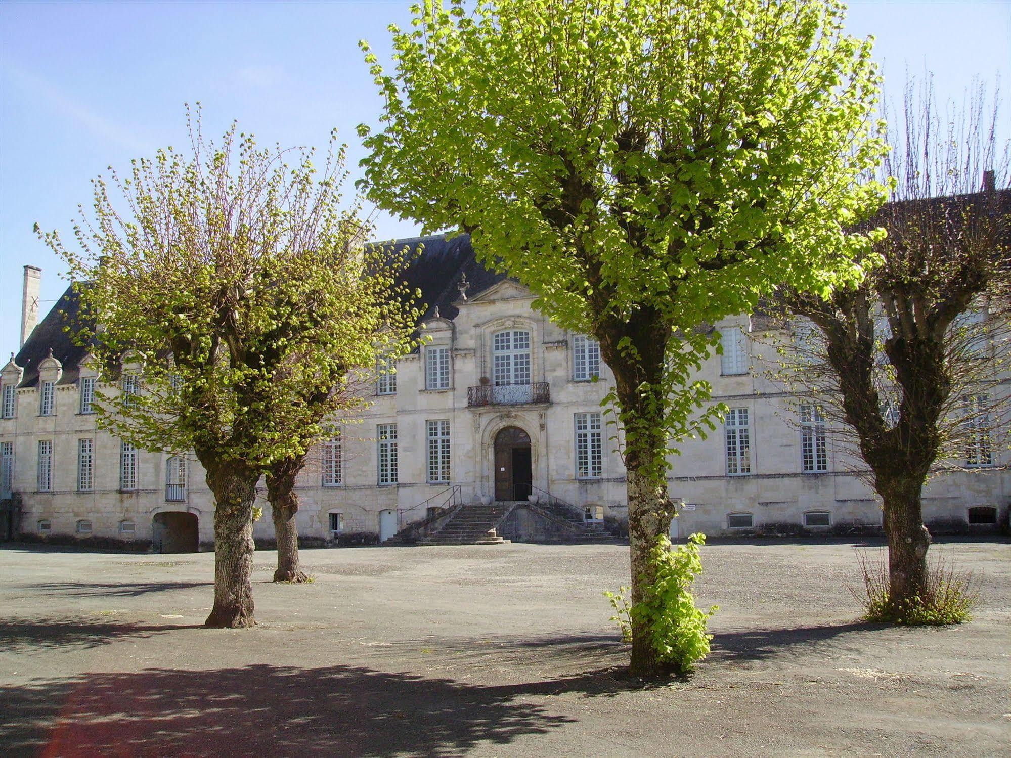 Abbaye Royale Hotel Saint-Jean-d'Angely Luaran gambar